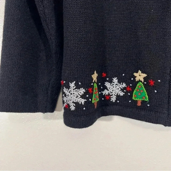 Tiara Christmas Santa and Reindeer Cardigan - Picture 4 of 5
